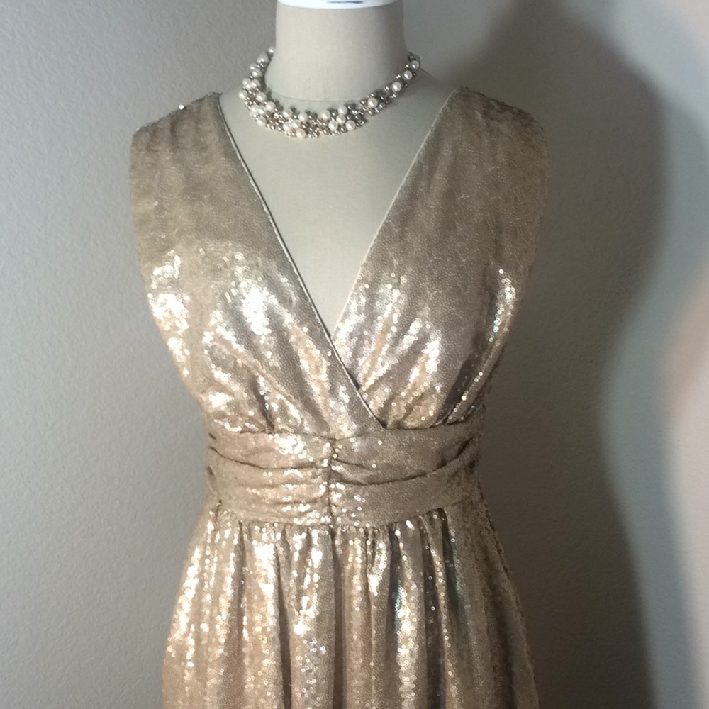 Eva Mendes Gold Sparkling Sleeveless Midi Dress
